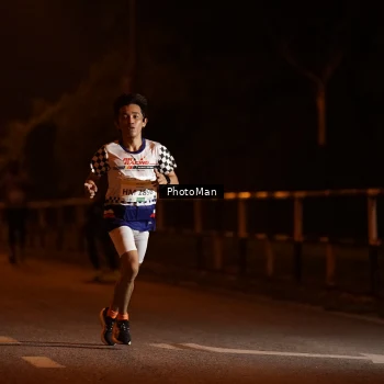 Runner Photo 3215995