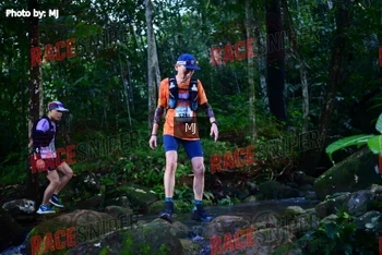 Runner Photo 321659