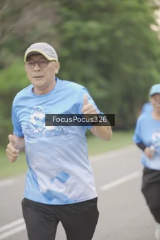 Runner Photo 3216605