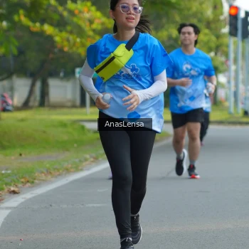 Runner Photo 3218780