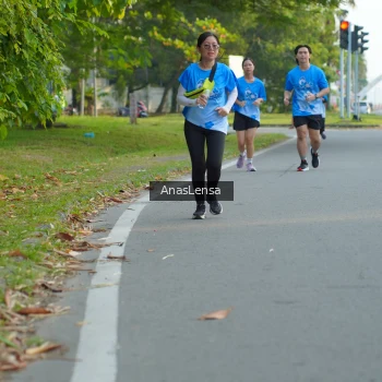 Runner Photo 3218790