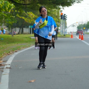 Runner Photo 3218806