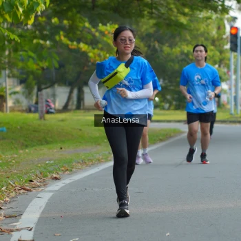 Runner Photo 3218826