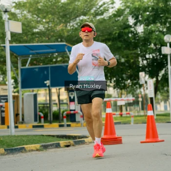 Runner Photo 3219695