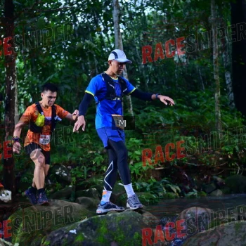 Runner Photo 322023