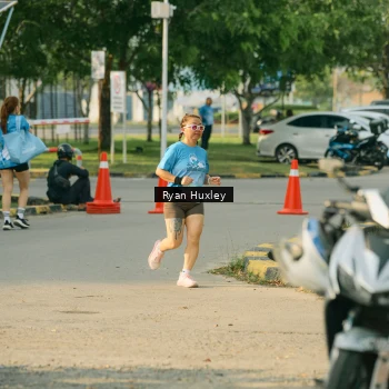 Runner Photo 3220796