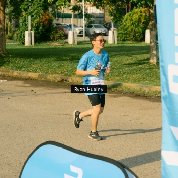 Runner Photo 3221231