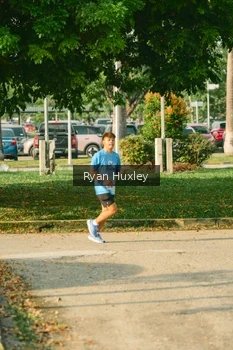 Runner Photo 3221400