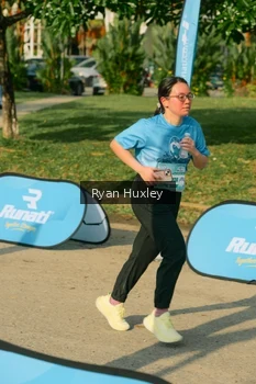 Runner Photo 3222070