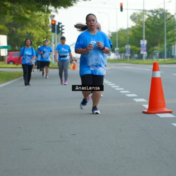 Runner Photo 3223074