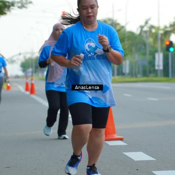 Runner Photo 3223174
