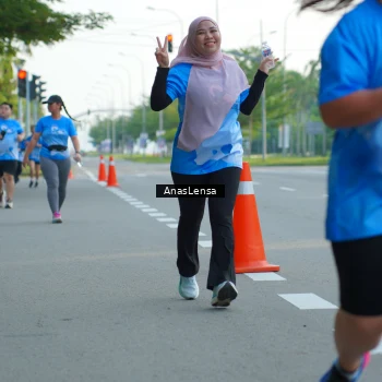 Runner Photo 3223179