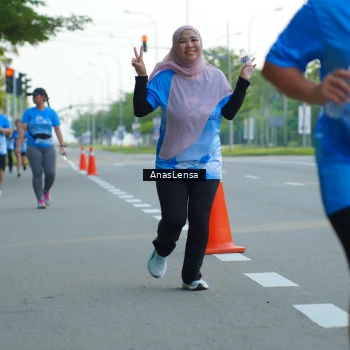 Runner Photo 3223196