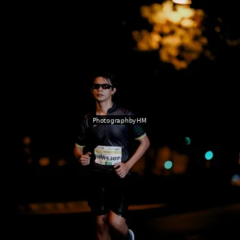 Runner Photo 3223211