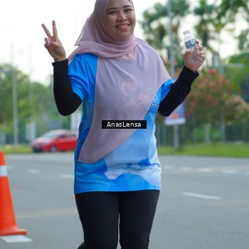 Runner Photo 3223281