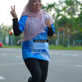 Runner Photo 3223286