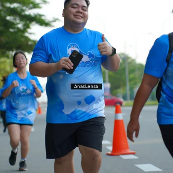 Runner Photo 3223589
