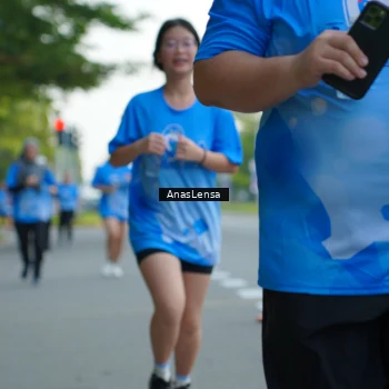 Runner Photo 3223640
