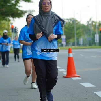 Runner Photo 3223779