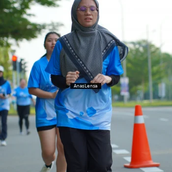 Runner Photo 3223784