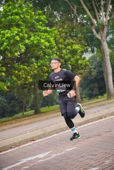 Runner Photo 3223973