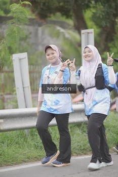 Runner Photo 3223976