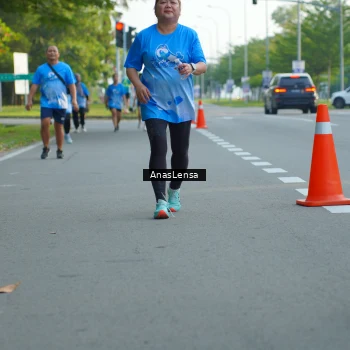 Runner Photo 3224334