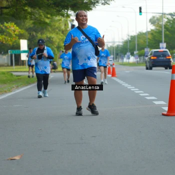 Runner Photo 3224631