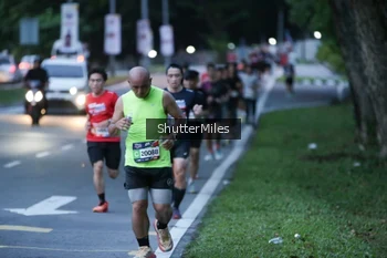 Runner Photo 32249
