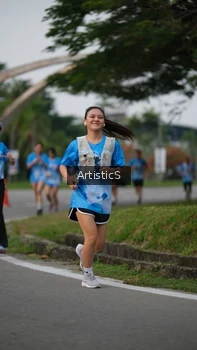 Runner Photo 3224947