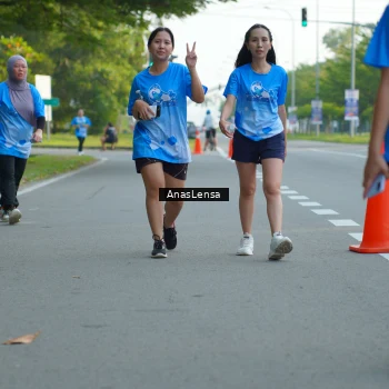 Runner Photo 3225232