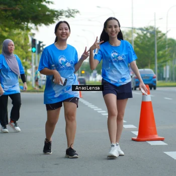 Runner Photo 3225390