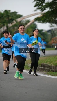 Runner Photo 3225660