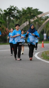 Runner Photo 3225798