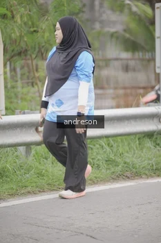 Runner Photo 3225845