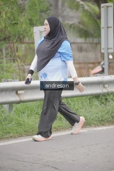 Runner Photo 3225898