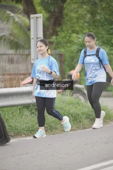 Runner Photo 3226151