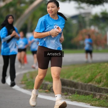 Runner Photo 3226200