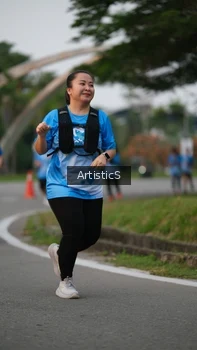 Runner Photo 3226343