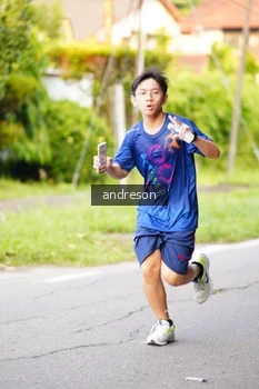 Runner Photo 3226503