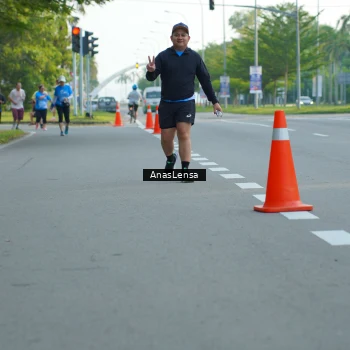 Runner Photo 3226509