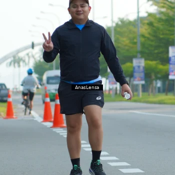 Runner Photo 3226513