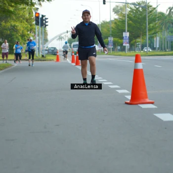 Runner Photo 3226515