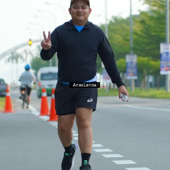 Runner Photo 3226518