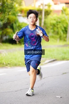 Runner Photo 3226590
