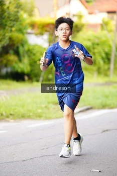 Runner Photo 3226605
