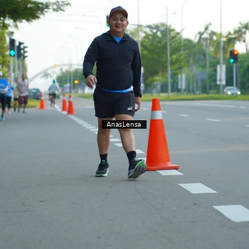 Runner Photo 3226673