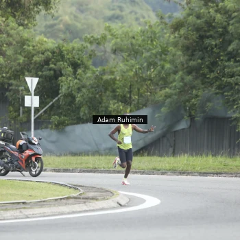 Runner Photo 3226735