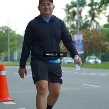 Runner Photo 3226744