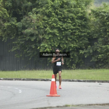 Runner Photo 3227013